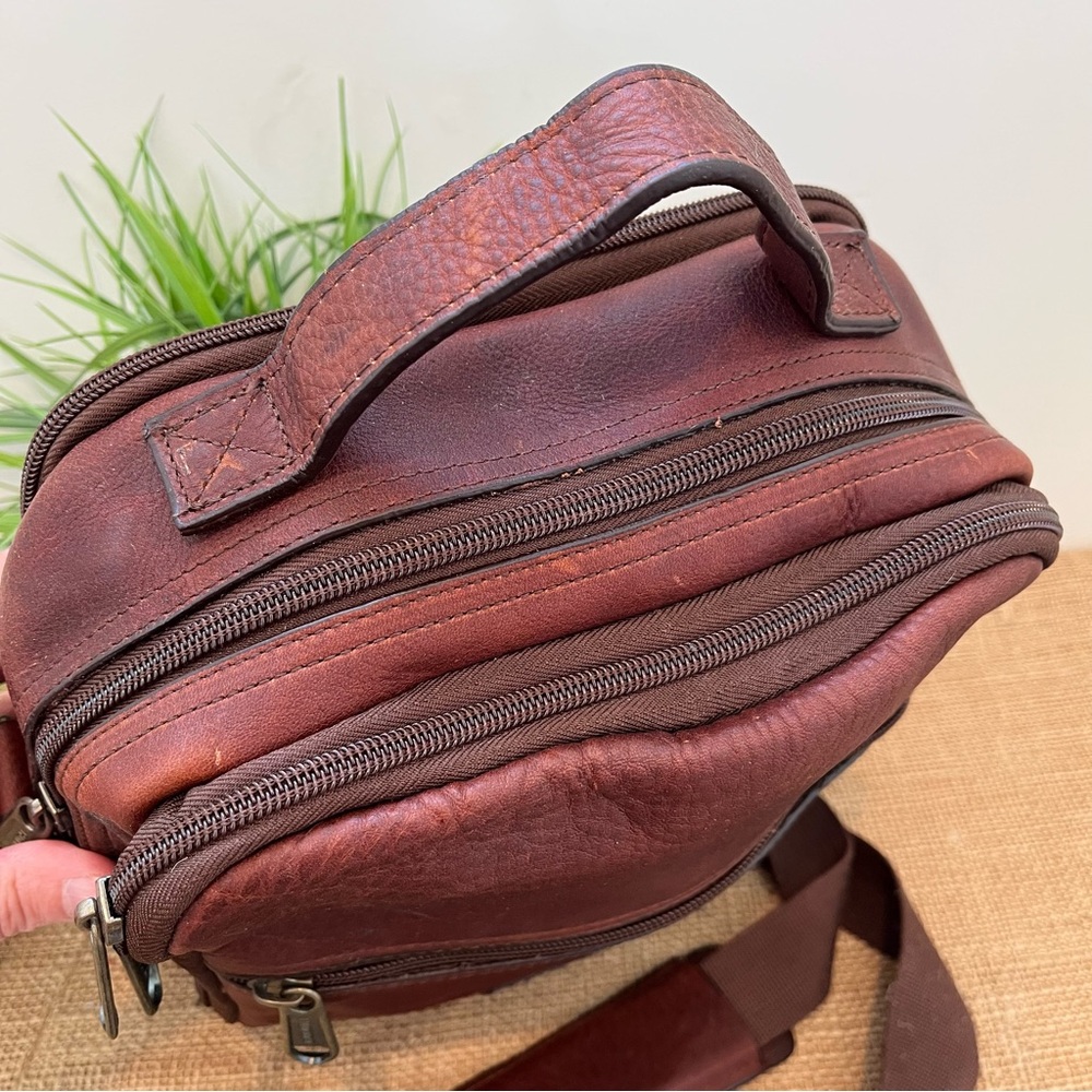 Duluth Trading Co Brown Leather Crossbody Travel Bag - Picture 7 of 16